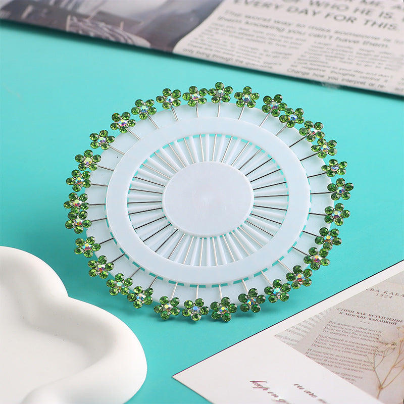 Cross-border B2B wholesale, flower headscarf positioning pins, hijab pins, elegant and exquisite, women's clothing matching, Muslim fixed needle long needle