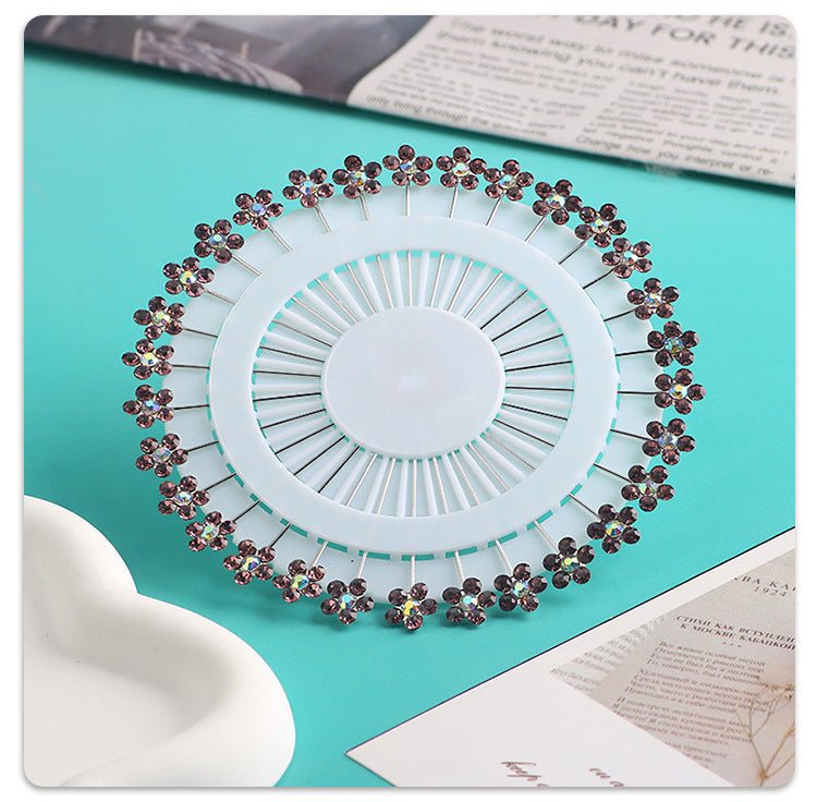 Cross-border B2B wholesale, flower headscarf positioning pins, hijab pins, elegant and exquisite, women's clothing matching, Muslim fixed needle long needle