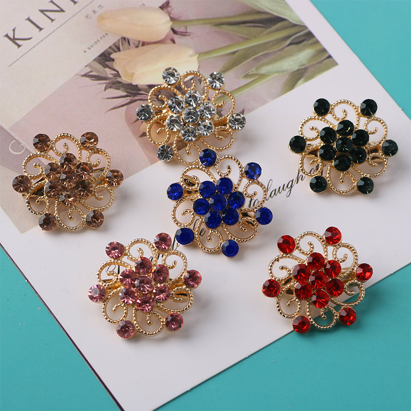 Brooch catalog